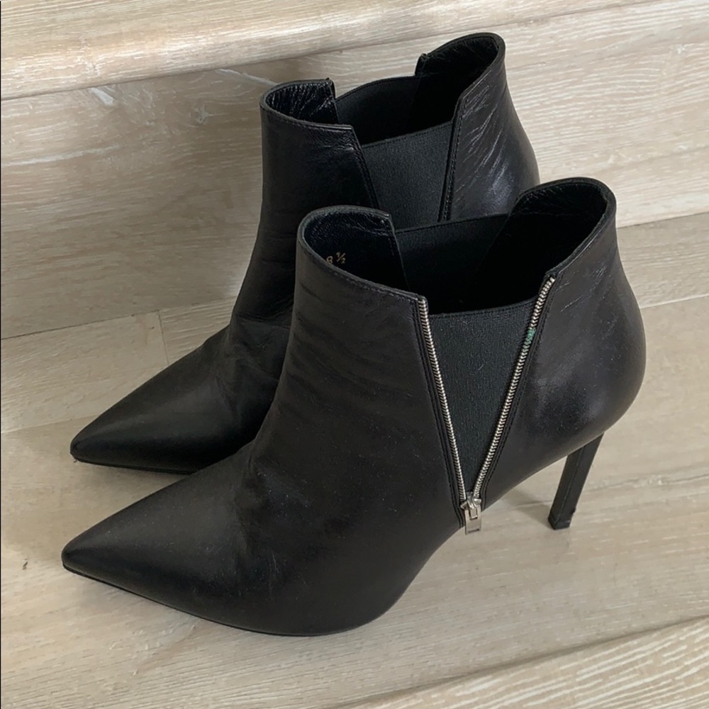 Saint Laurent Booties - Picture 2 of 7
